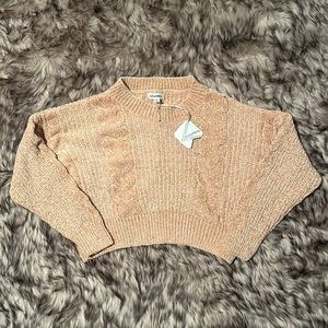 Cocovive - NWT - Knit Cropped Sweater - Tan - Sz M